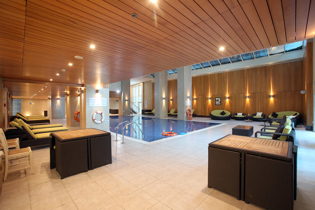 Apartment in Westbay, 2BDR by Al Asmakh Real Estate (ARED… Flickr