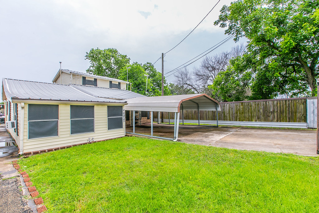 1430016 4604 Old Florence Road Killeen, TX 76542 Brent Eckley Flickr