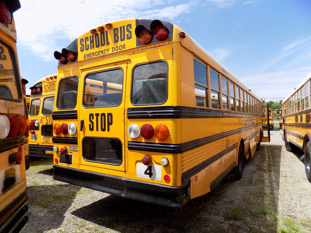 exHopewellLoudon Local School District 4 (3) Cincinnati NKY Buses