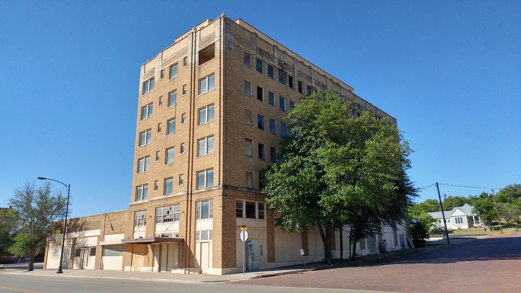 Old Laguna Hotel, Cisco, TX **Cisco Historic District** … Flickr