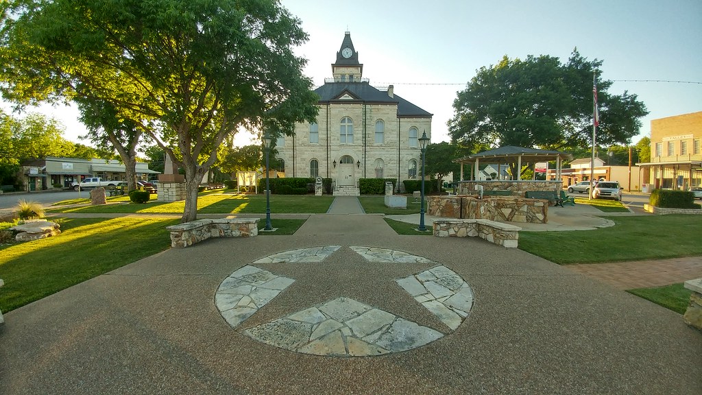 Texas Star, Somervell County Courthouse, Glen Rose, TX Flickr
