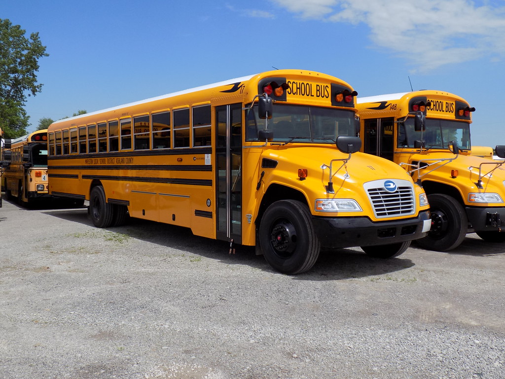 Mapleton Local School District 17 Cardinal Bus Sales Lim… Flickr