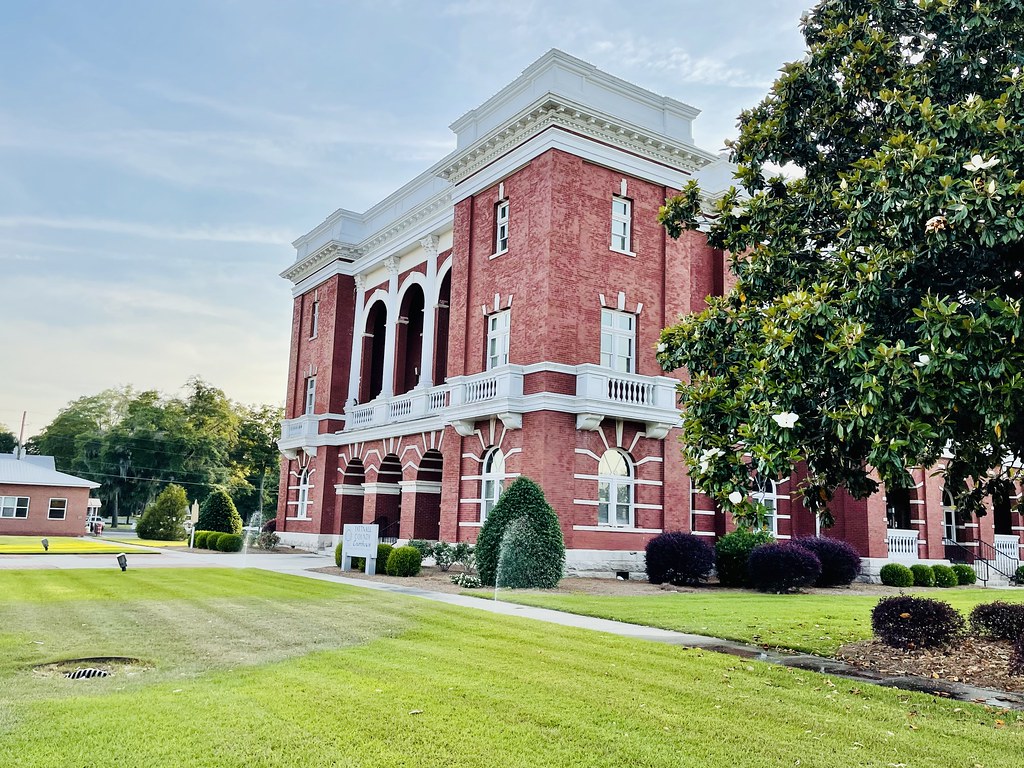 Tattnall County Courthouse in Reidsville, Built i… Flickr