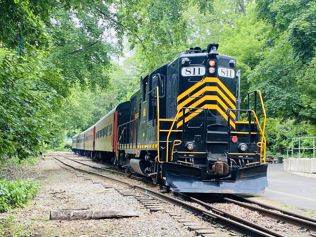 Lehigh Junction Delaware River Excursion’s 330pm train pre… Flickr