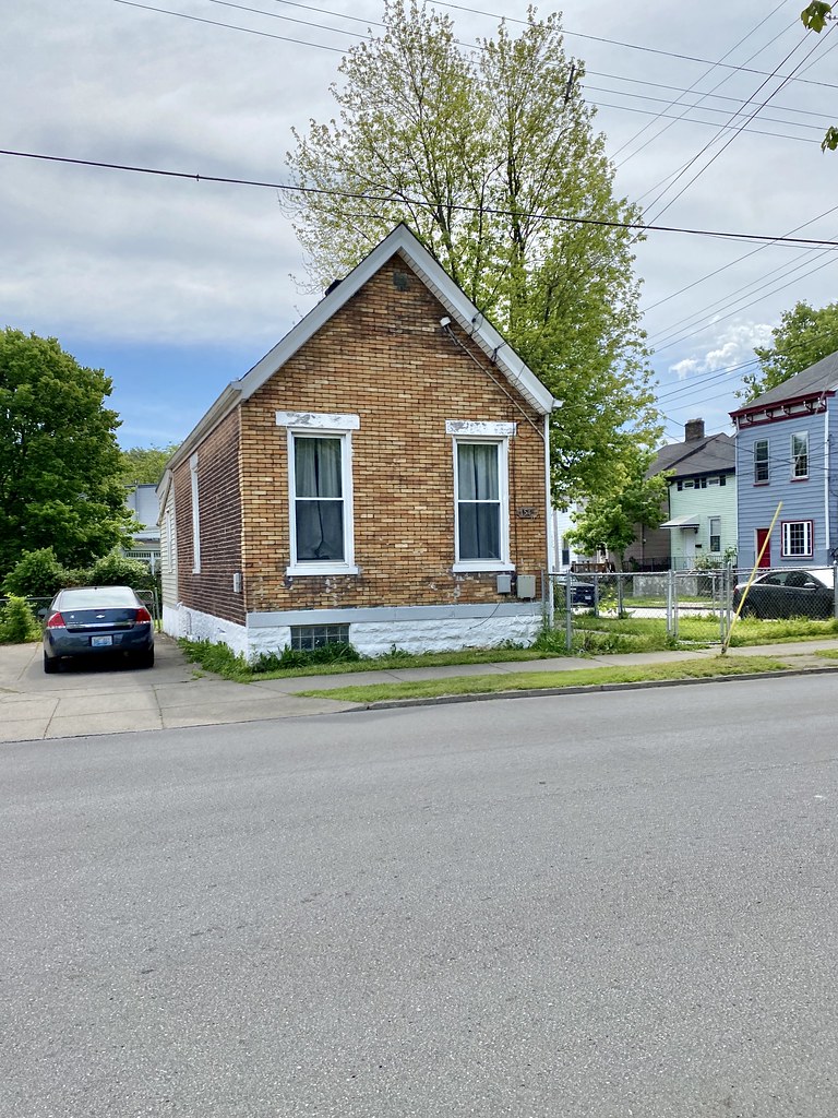 Eastern Avenue, Austinburg, Covington, KY Built circa 1893… Flickr