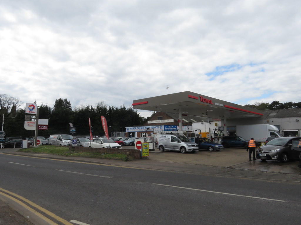 Total High Road, Wormley, Broxbourne, Hertfordshire EN10… Flickr