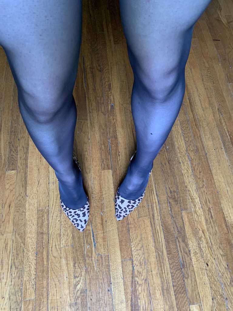 2090488DA045452ABF8CFC6E95AE858A Sheer black pantyhose… Flickr