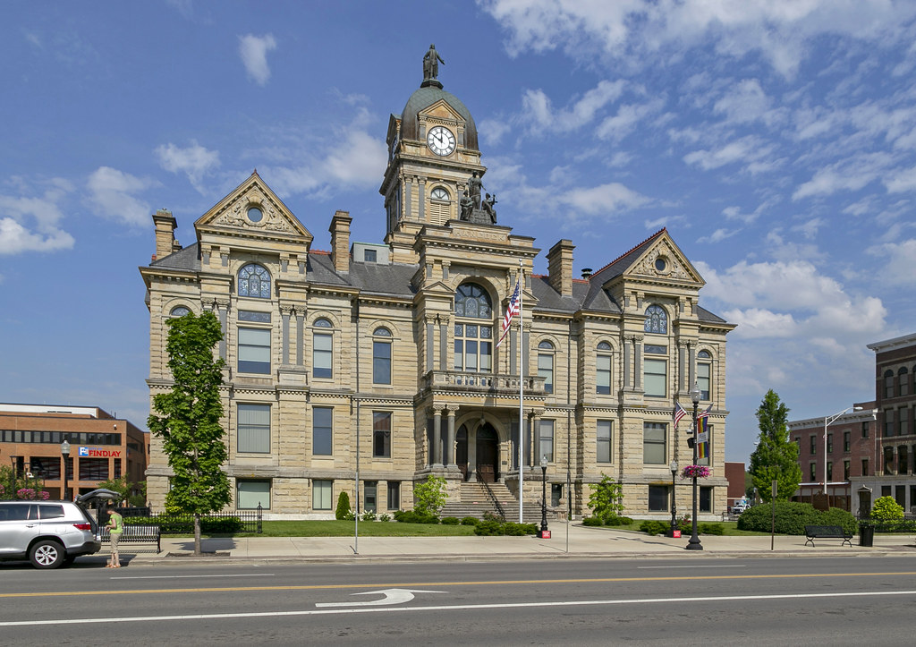 Hancock County Courthouse — Findlay, Ohio Christopher Riley Flickr