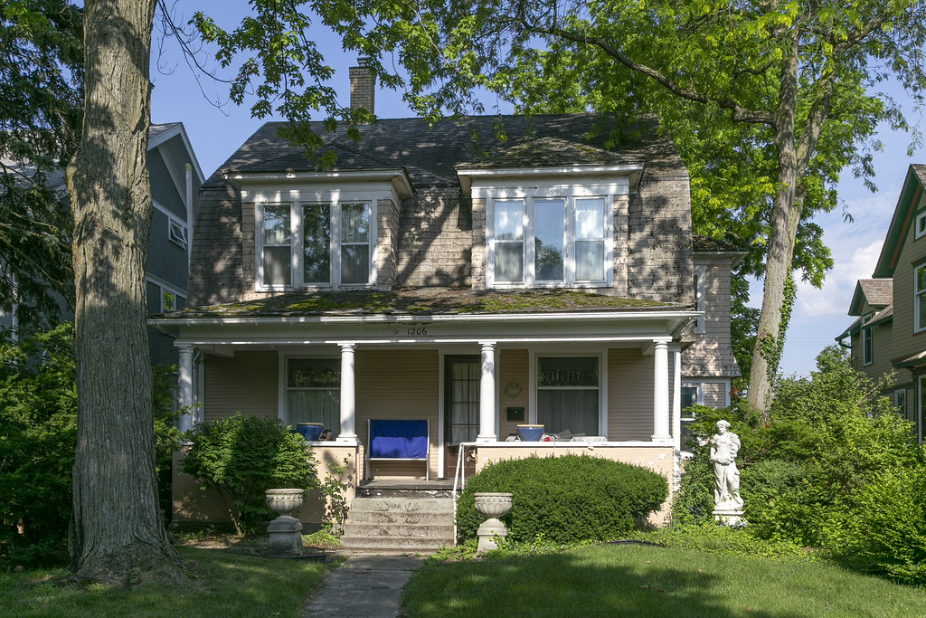 House — Findlay, Ohio Christopher Riley Flickr