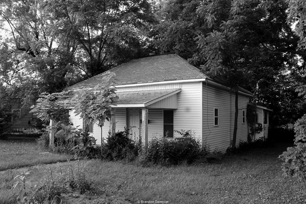 _2021_06_12_ Lebanon, Missouri Laclede County Brandon Dampier Flickr