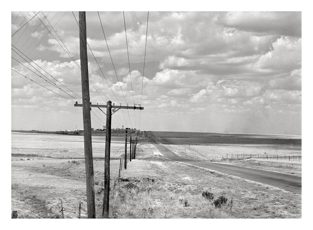 V_4513 "Great Plains and highway north of Amarillo, Texas.… Flickr
