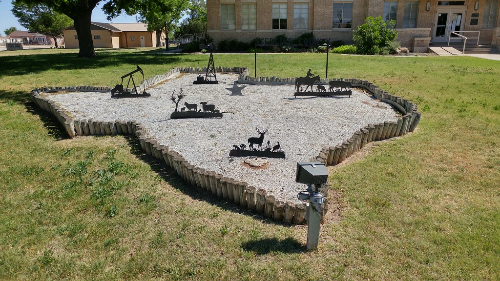Texas Map, Sterling County Courthouse, Sterling City, TX Flickr