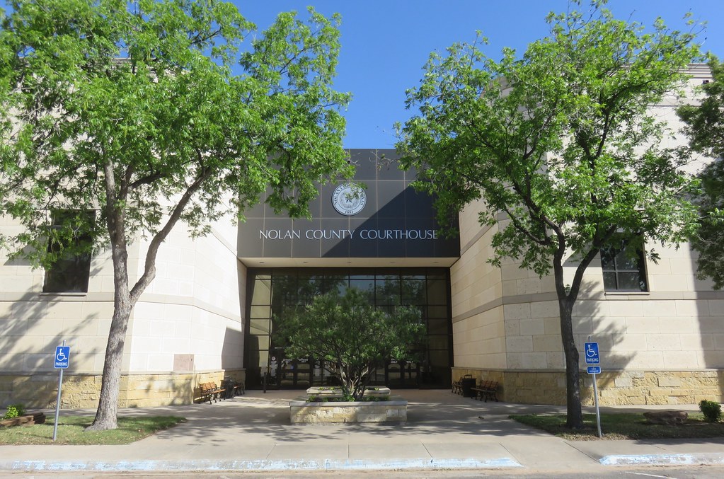 Nolan County Courthouse (Sweetwater, Texas) This courthous… Flickr