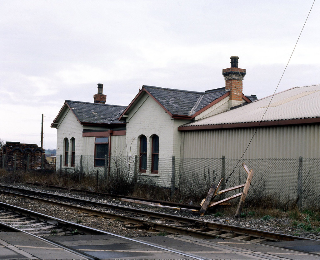 Pinxton station 16.03.1993 Classic Midland architecture Flickr