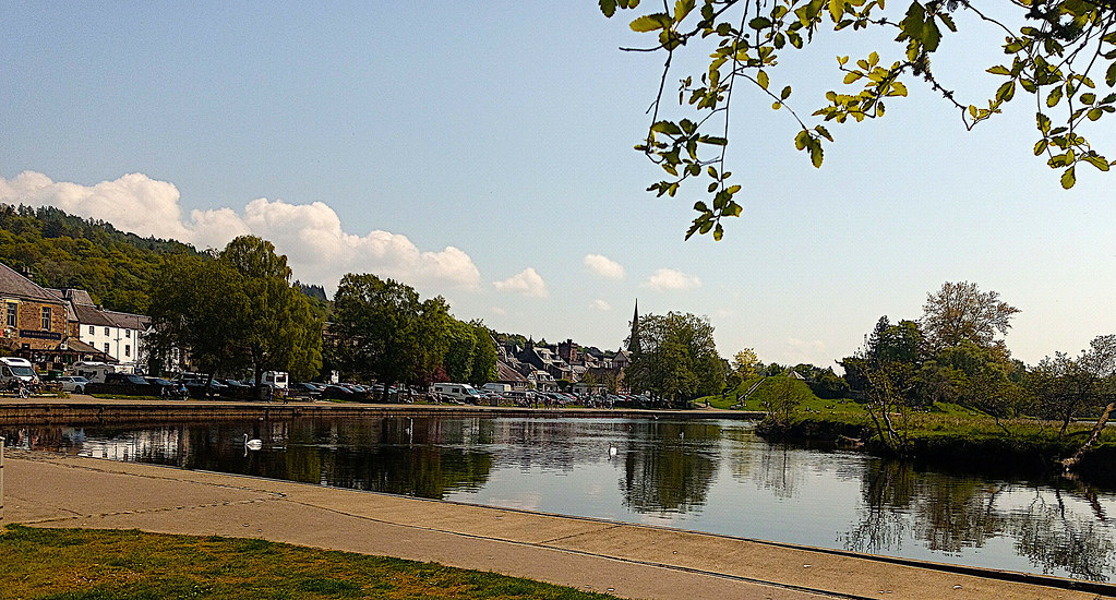 Callander2105 Callander, Perthshire, Scotland lies on the… Flickr