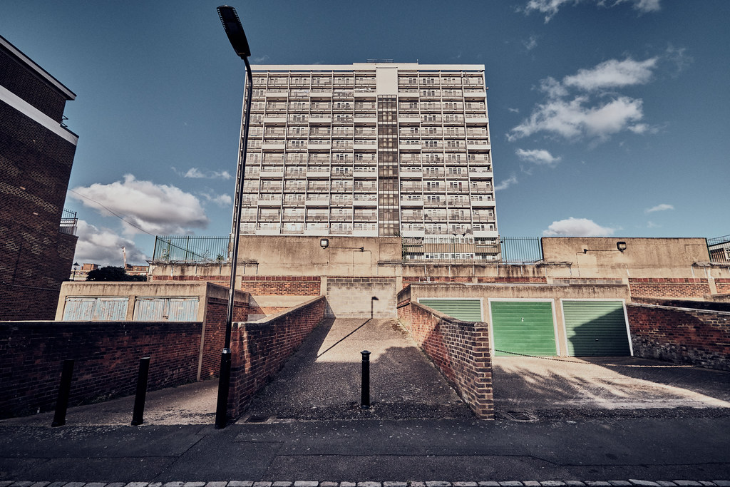 the housing estate Fellows Court, Haggerston, Hackney. Vie… Flickr