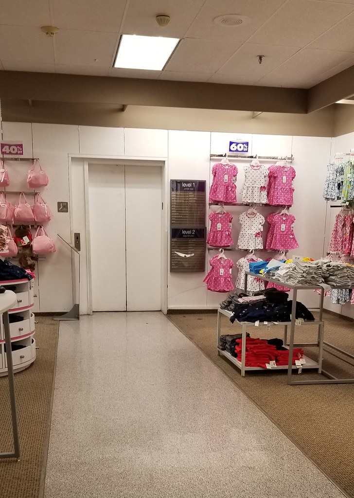 Sears Green Acres Mall Valley Steam, NY February 2021 Flickr