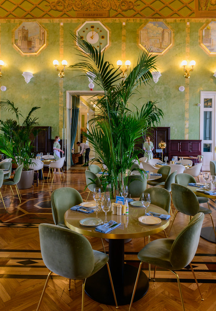 Restaurant "VolgaVolga" / Ресторан "ВолгаВолга" Dmitrii Loktionov