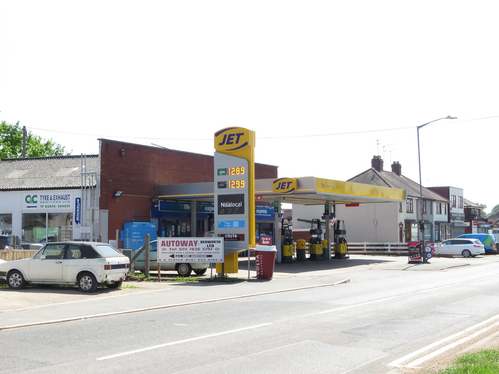Jet Heath Road, Bedworth, West Midlands 1 Last October I… Flickr
