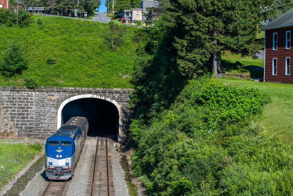 AMTK 94 / Gallitzin, PA Amtrak Train 43 "Pennsylvanian" em… Flickr