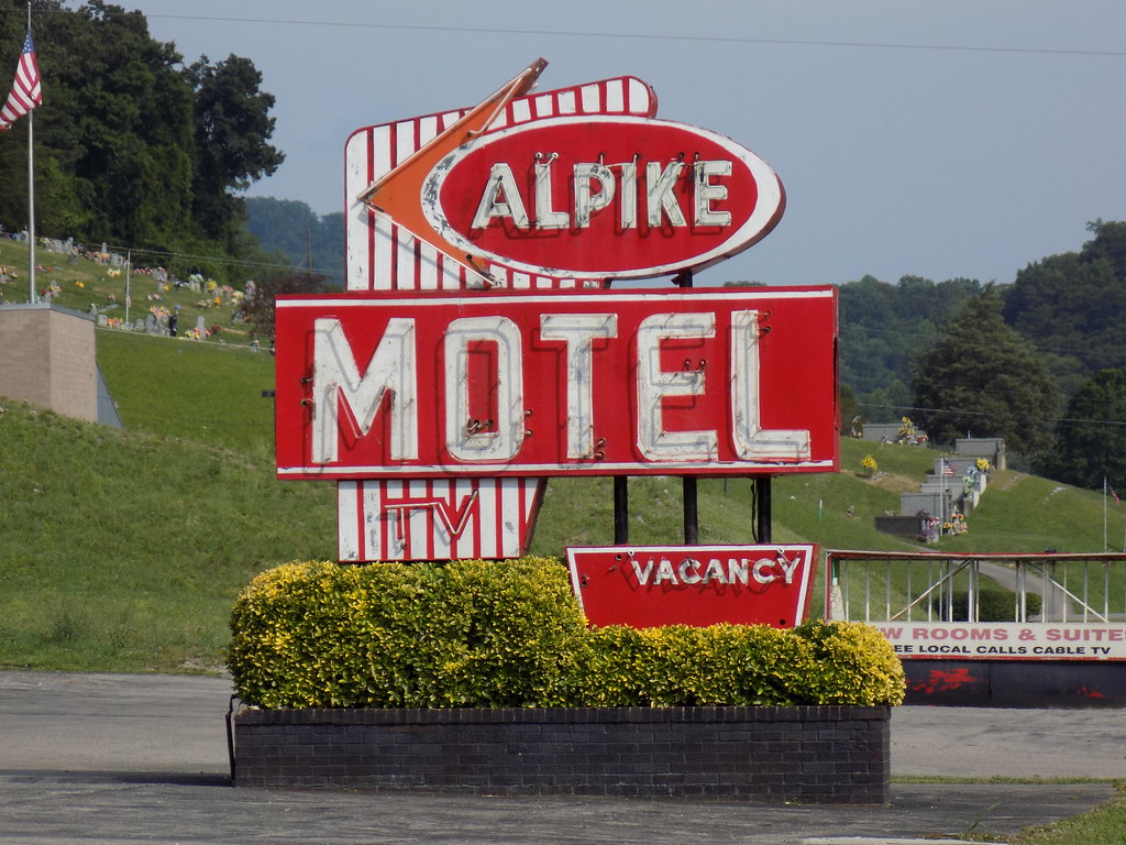Alpike Motel, Ivel, KY Harvestman Man Flickr