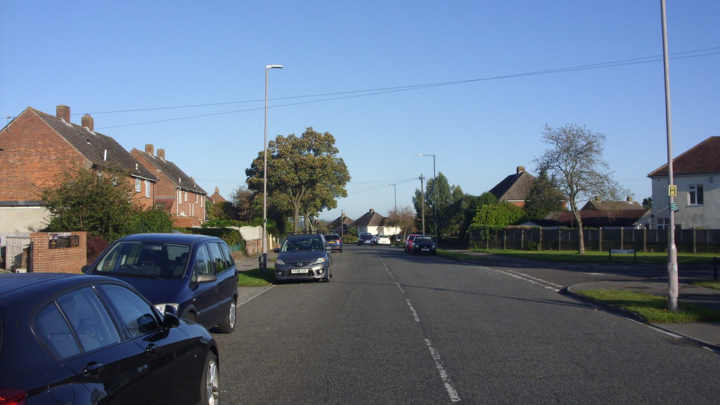Leybourne Avenue, Northbourne, Bournemouth Near the juncti… Flickr