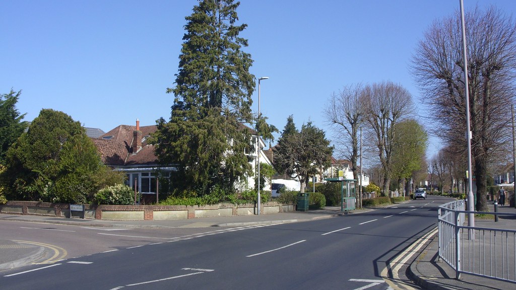 Leybourne Avenue Junction with Hill View Road, Bournemouth… Flickr