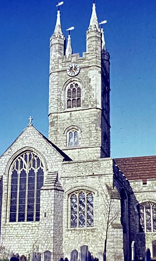 St. Mary the Virgin, Ashford, Kent The winter sun highligh… Flickr
