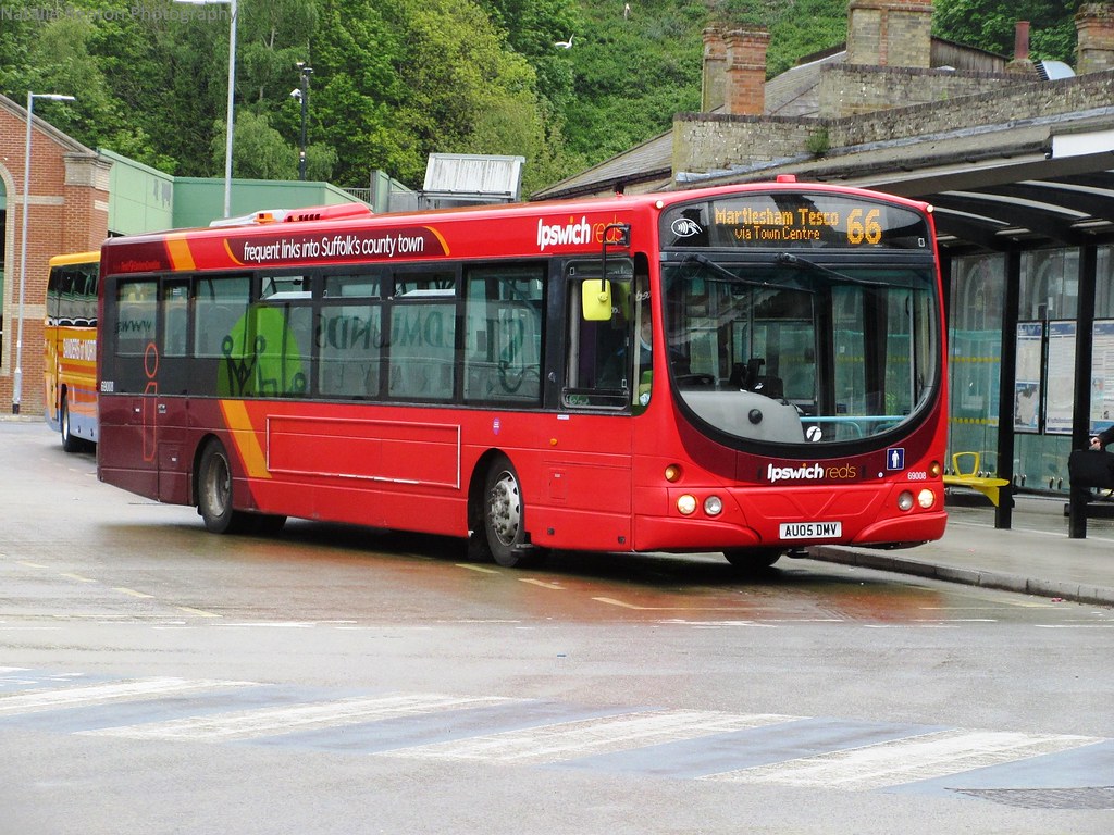 AU05 DMV (15521) Ipswich First Bus (Ipswich Reds) Volvo … Flickr