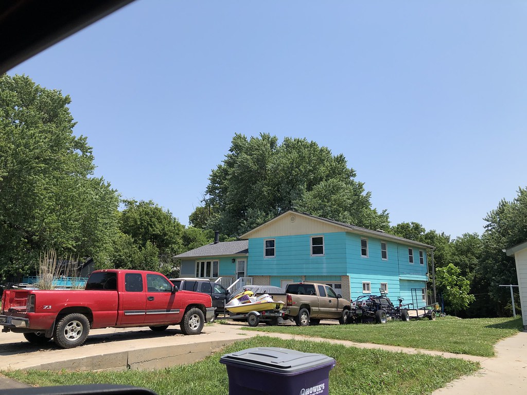 212 Lakeview Street, Milford, KS 3 Bd, 3 Br, 2,840 Sqft, B… Flickr