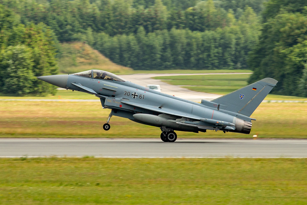 Airport RostockLaage (RLG/ETNL) 02.07.2021 30+61 Eurofigh… Flickr