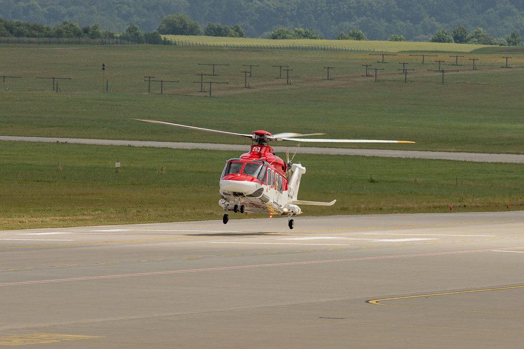 Airport RostockLaage (RLG/ETNL) 02.07.2021 DHHOA Agusta… Flickr