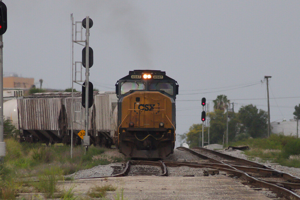 CSX Q453 at South Lakeland The Waycross, GA to Miami, FL m… Flickr