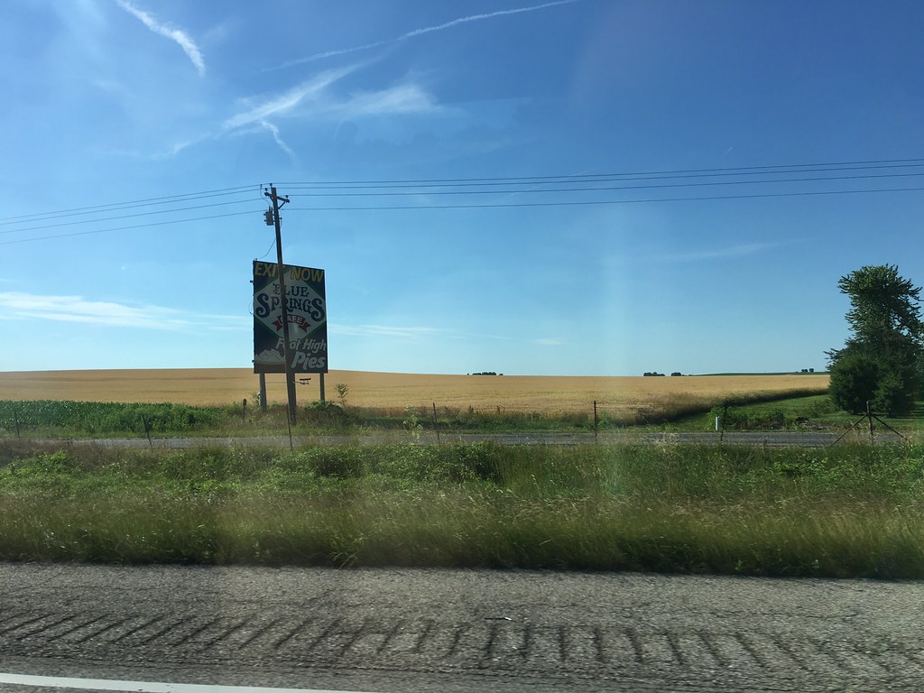 Highland, IL, Blue Springs Cafe Foot High Pies Sign Flickr