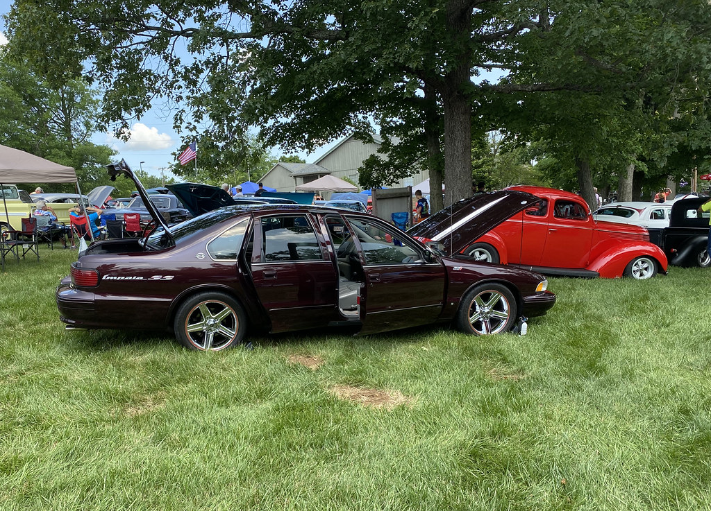 Cherry House Car Show, LaGrange, Ky. 732021 070 Joe Roberts Flickr