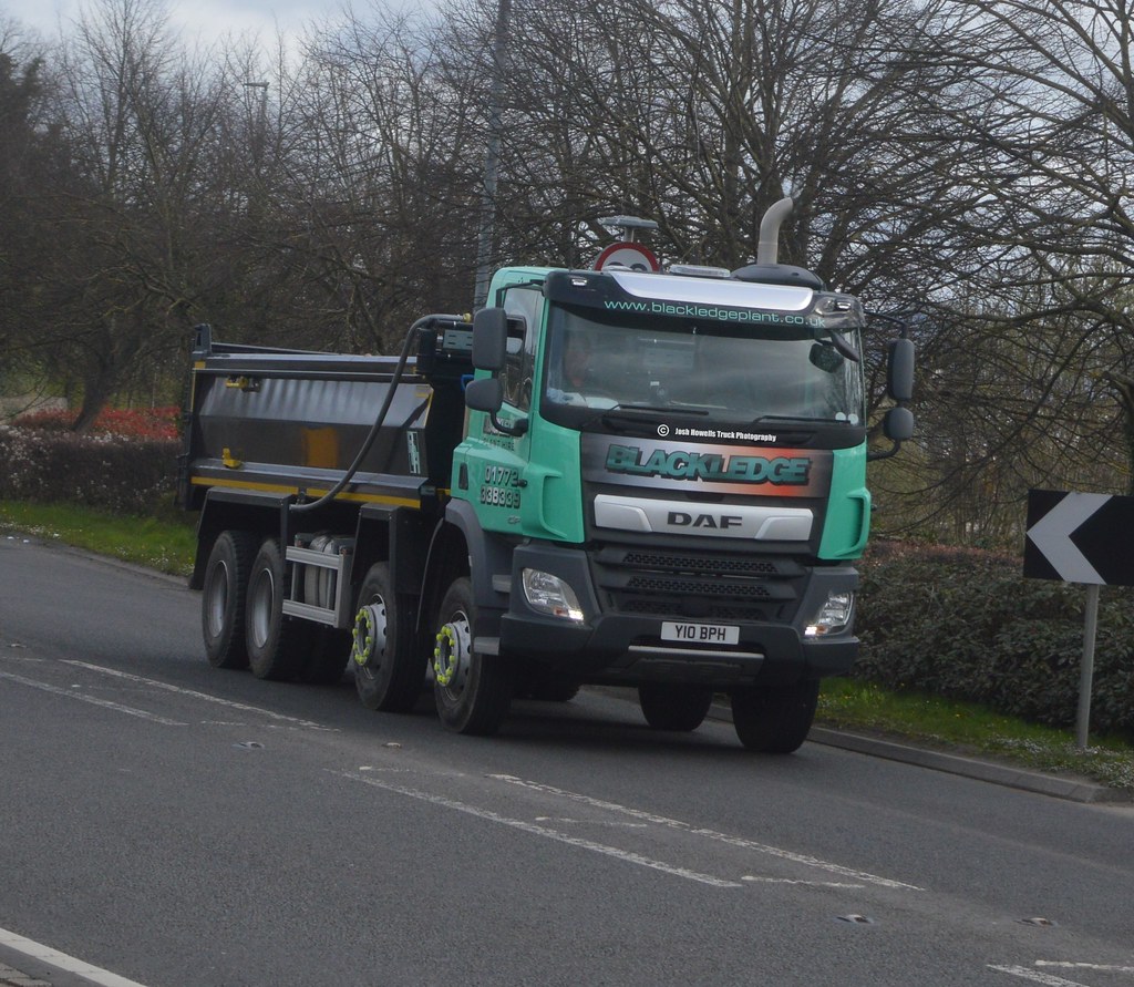 Blackledge Plant Hire Y10 BPH At Welshpool Joshhowells27 Flickr