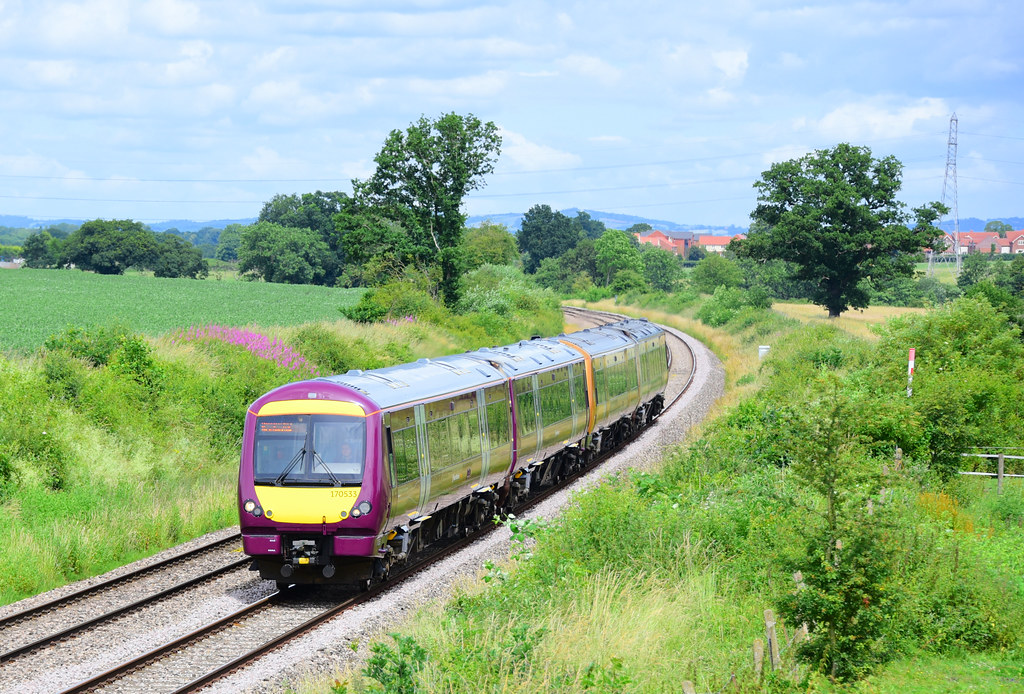 170533 & 170512 Ladywood Droitwich { 1V27 1250 Birmingham … Flickr