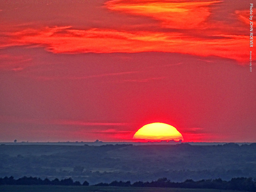 Sunset in Kansas, 5 July 2021 Sunset in Kansas a zoomed… Flickr