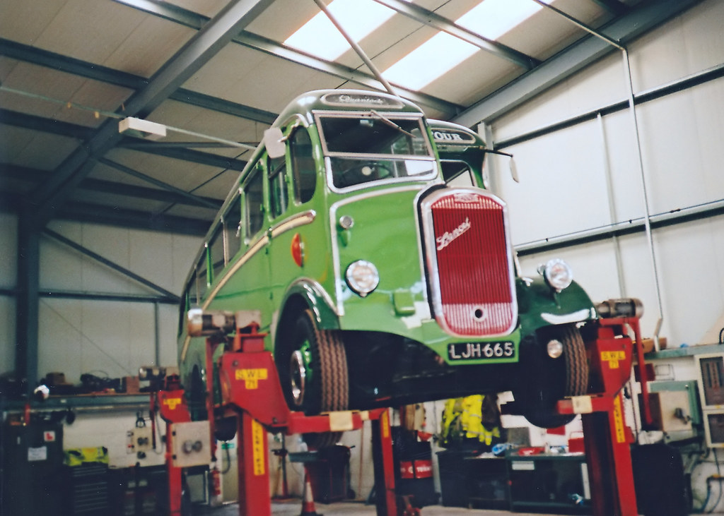 LYDEARD 010510 LJH665_filtered ONE OF SEVERAL BOUGH… Flickr