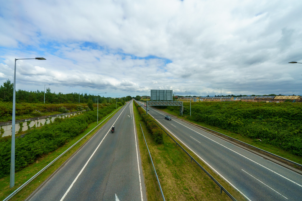 NAVAN ROAD PARKWAY STATION AND NEARBY [A RATHER BLEAK LOCA… Flickr