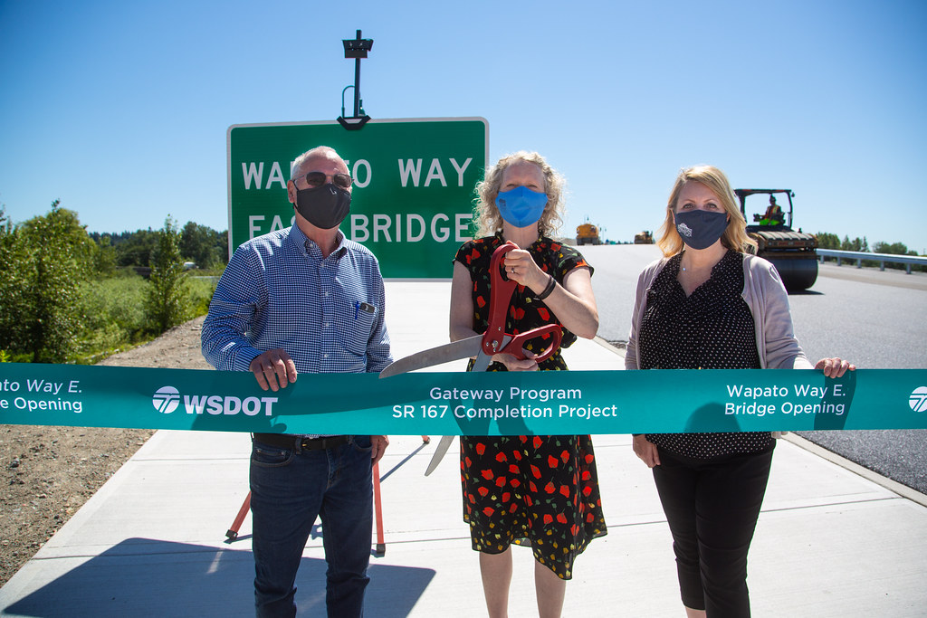 Wapato Way East Bridge ribbon cutting South Sound mayors… Flickr