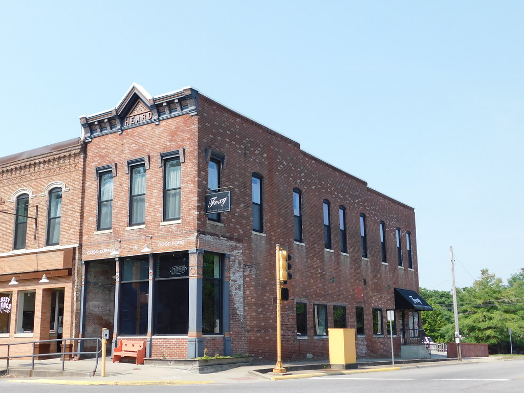 The Heard Building Mcleansboro, Illinois Between 1894 and … Flickr