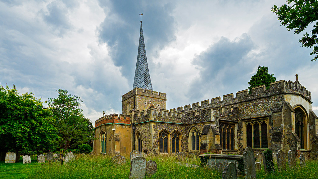 Local Church St Nicholas (Stevenage) (Olympus OMD EM1.3… Flickr