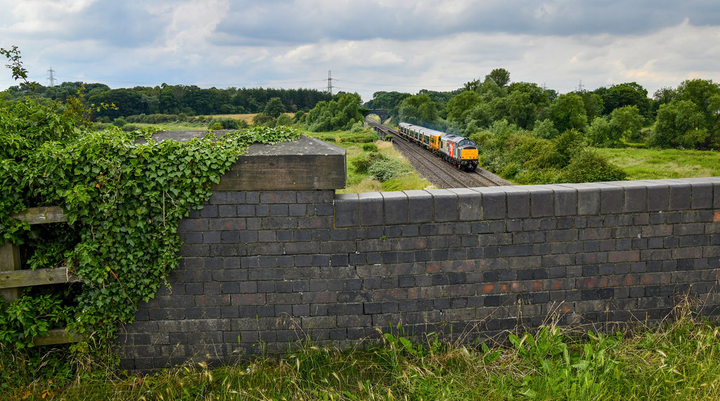 37800 at Lea Marston The day after dragging the 317s this … Flickr