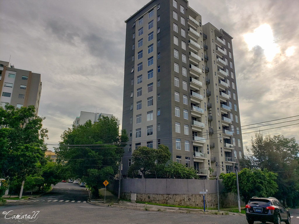 Colonia San Benito Colonia San Benito San Salvador, El Sal… Flickr