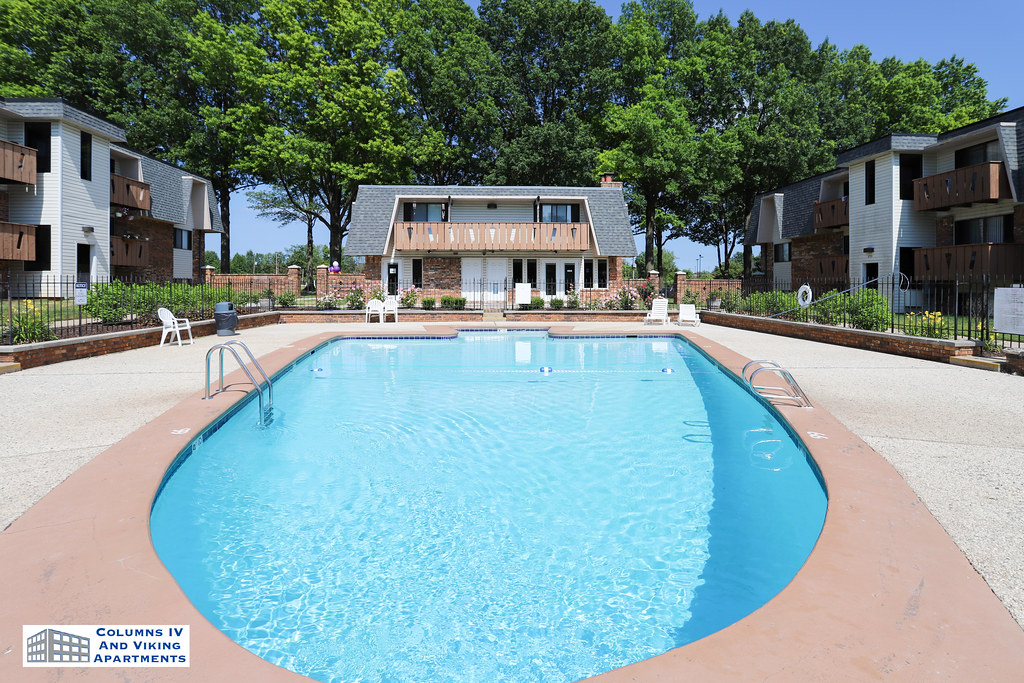 2021 06 23 Columns IV and Viking Apartments Springfield MO Flickr