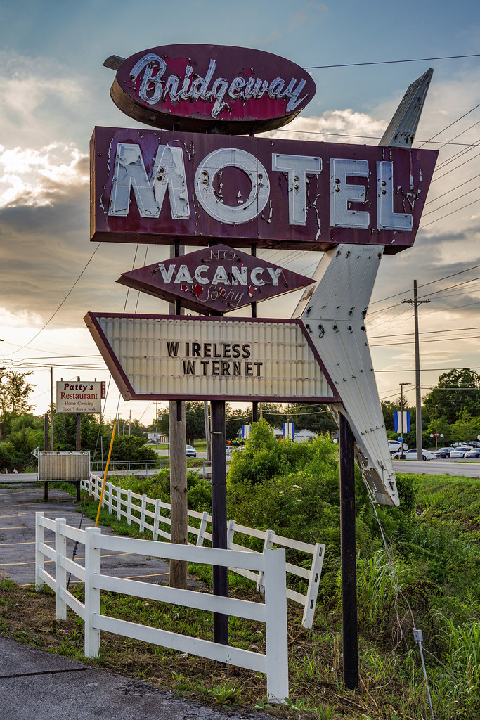 Bridgeway motel Smithville Tn Tyler Riddle Flickr