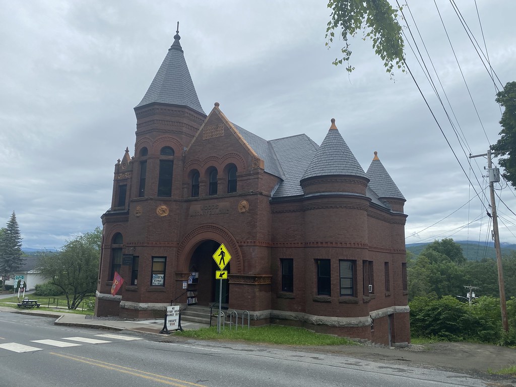 Bradford, Woods Library 2021 Flickr