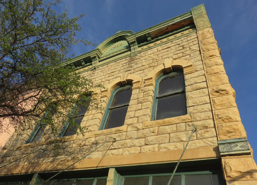 Commercial Storefront Building (Ballinger, Texas) Located … Flickr