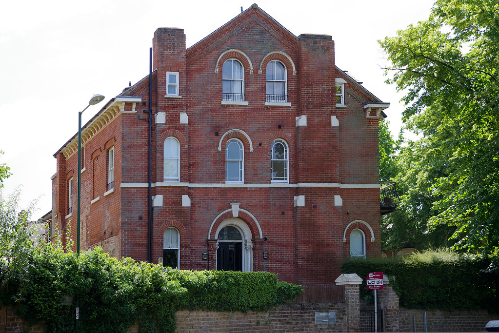 Mapperley Road, Nottingham (No.36) Ellis House I saw thi… Flickr